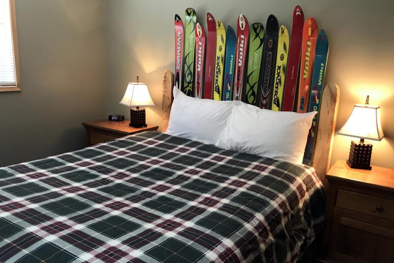 The Griz Inn By Park Vacation Management 페르니 외부 사진